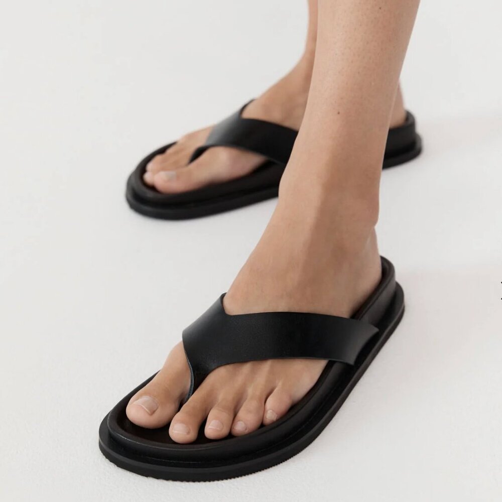Black Leather Thong Sandal